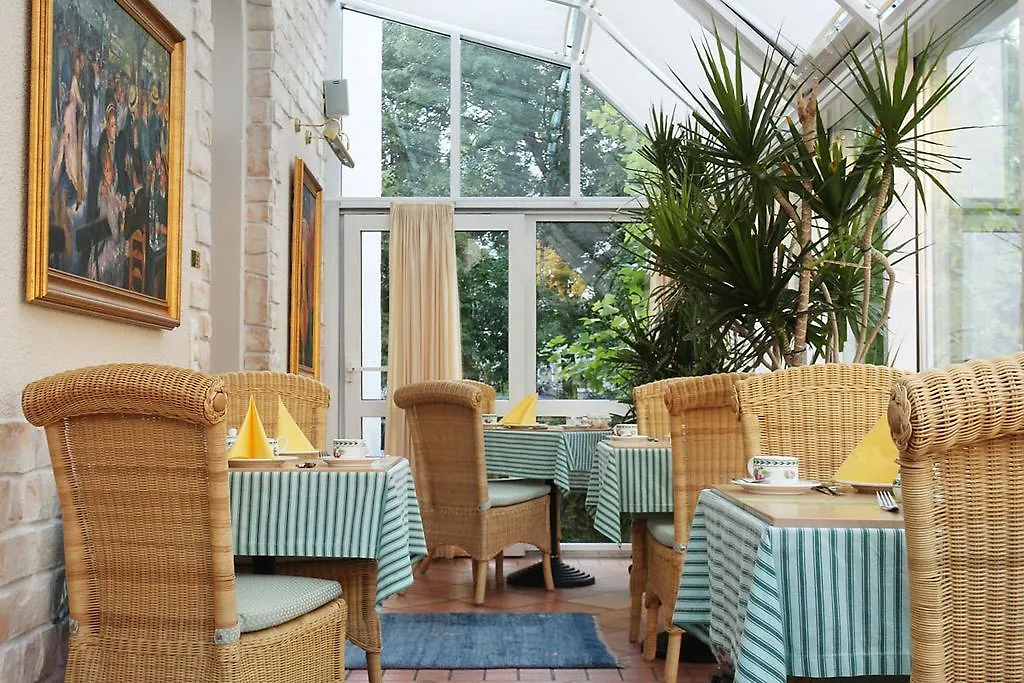 Pension Am Grossen Garten Dresden 3*,  Germany