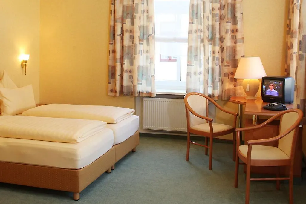 Pension Am Grossen Garten Dresden Guest house