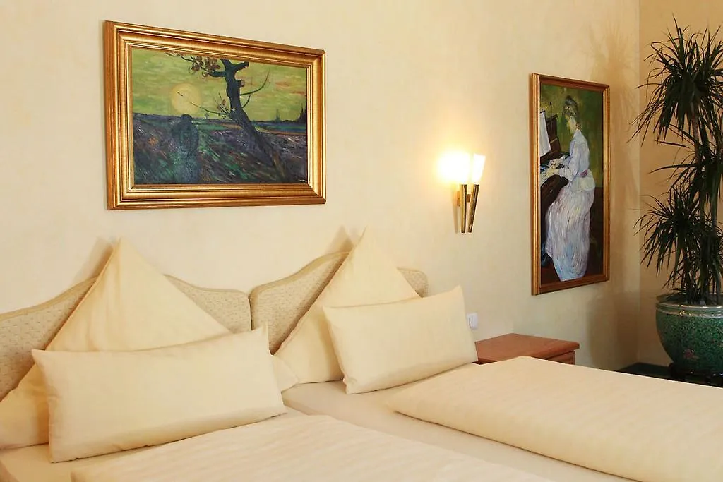 Guest house Pension Am Grossen Garten Dresden